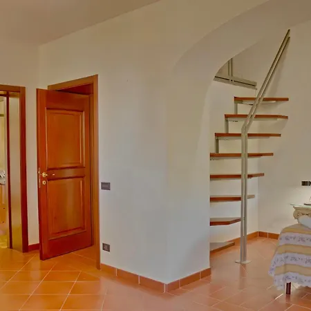Podere Viepri - In Esclusiva Nei Colli Senesi Con Vasca Idromassaggio Villa *