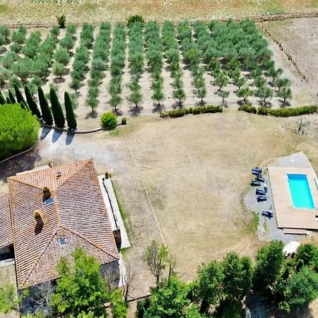 Podere Viepri - In Esclusiva Nei Colli Senesi Con Vasca Idromassaggio ヴィラ セッレ・ディ・ラポラーノ
